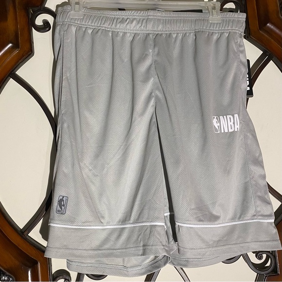NBA Logo Men's Training Net Dry Basketball Shorts - Picture 8 of 8